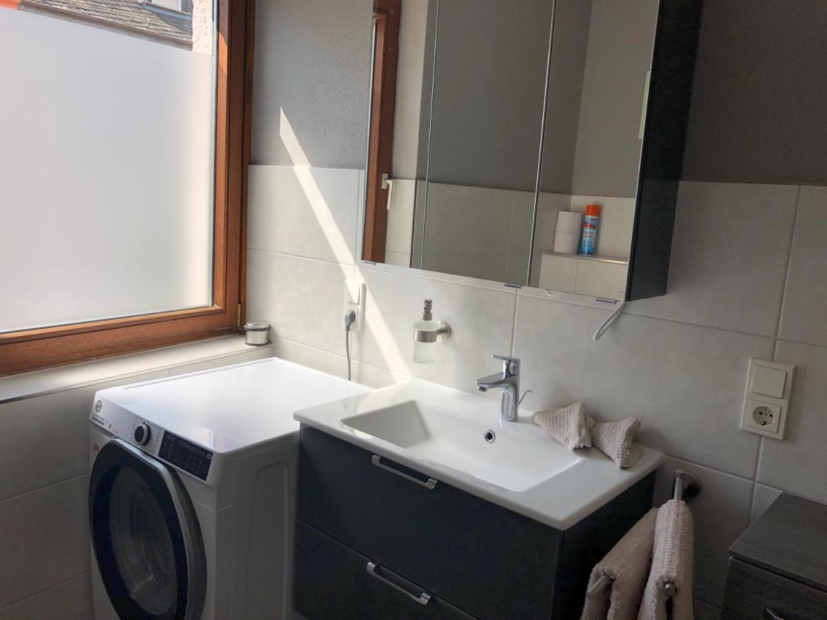 Ferienwohnung Joanna Mit Burgblick ベルンカステル・クース エクステリア 写真